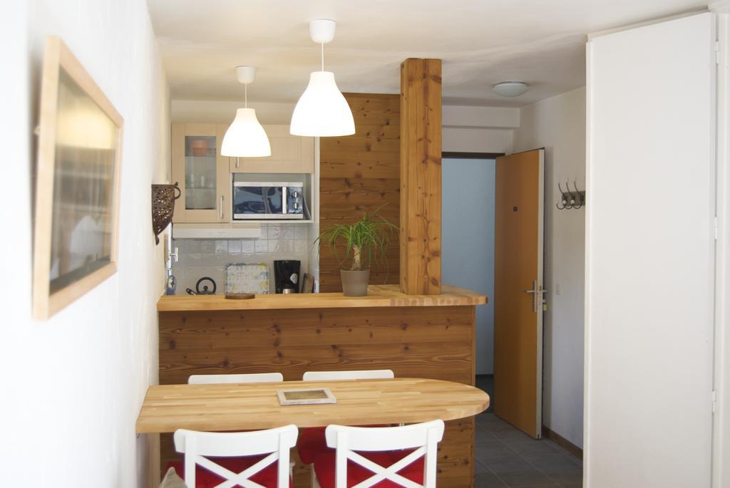 Apartment Courmayeur Chamonix Pokoj fotografie