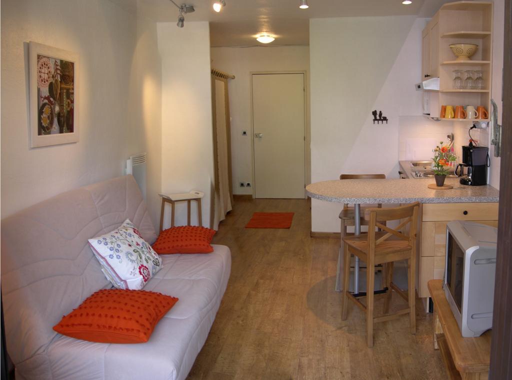 Apartment Courmayeur Chamonix Pokoj fotografie
